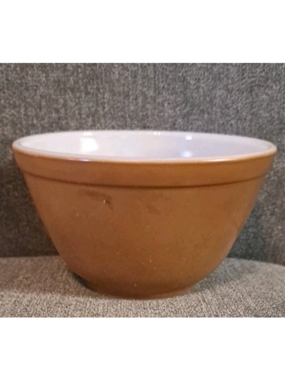 Vintage PYREX Bowl 1.5 Pint Brown